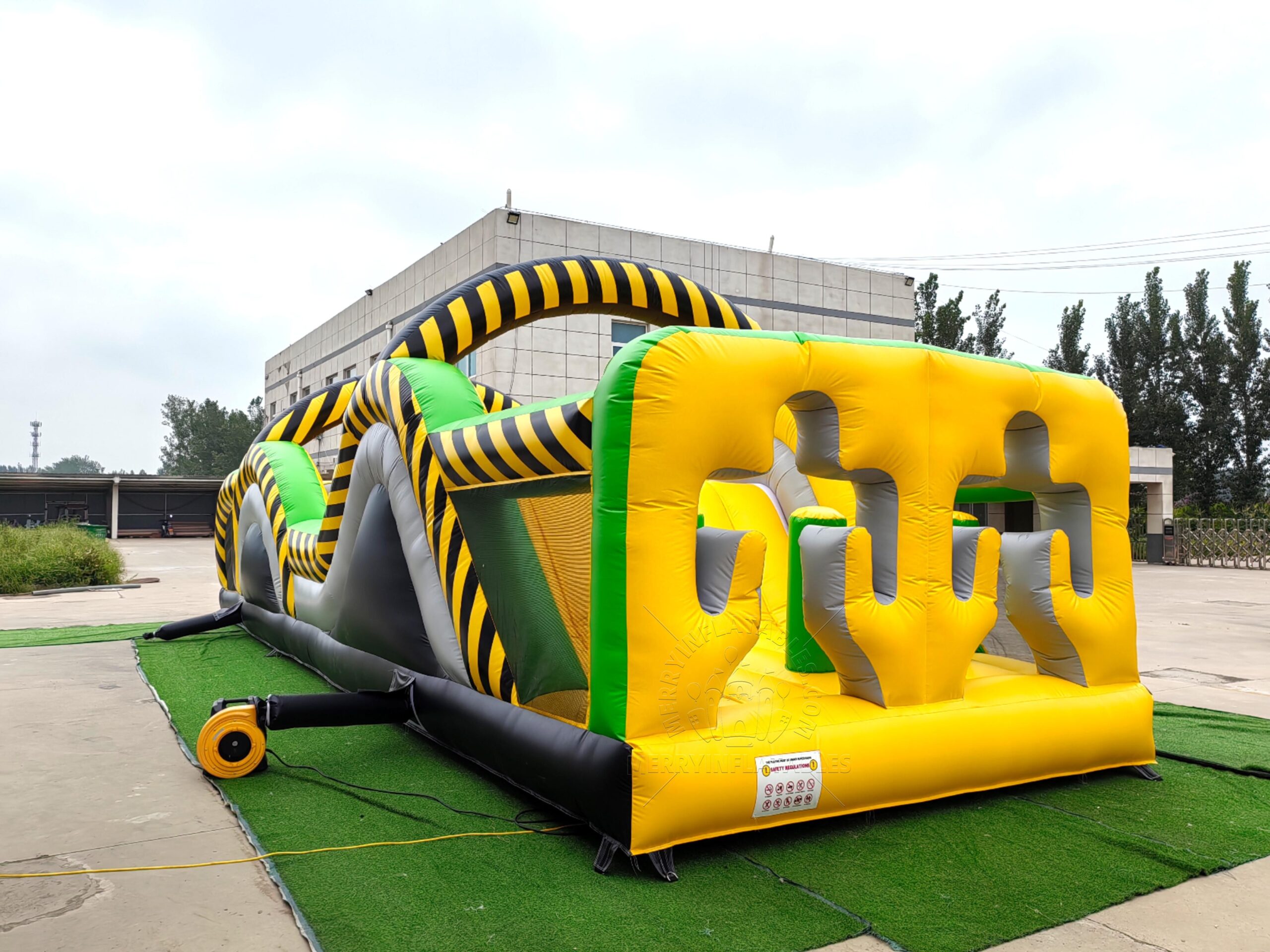 黄色障碍 obstacle 1
