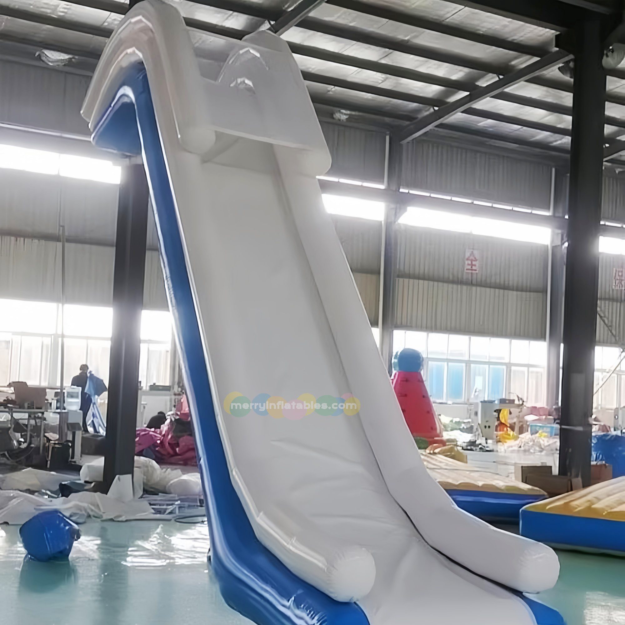 yacht slide 10