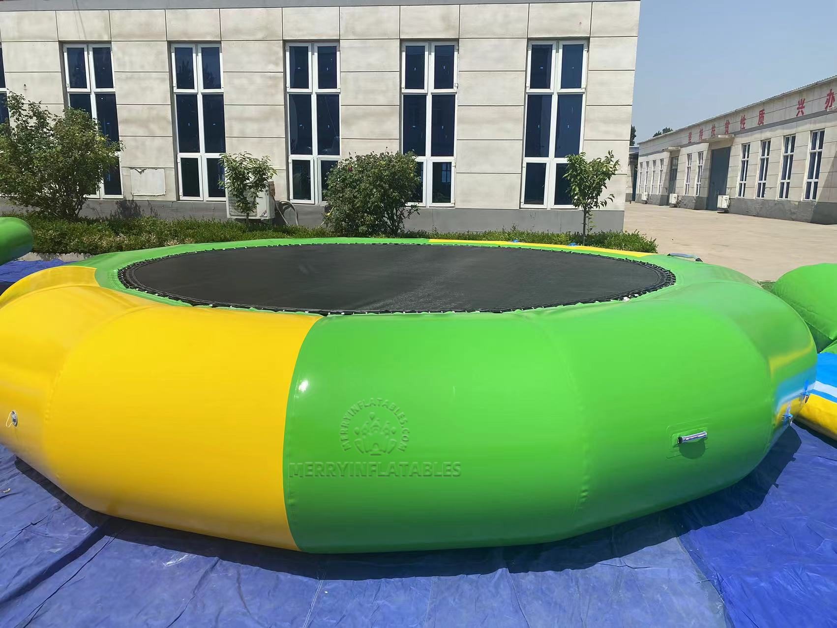 water park 35x207