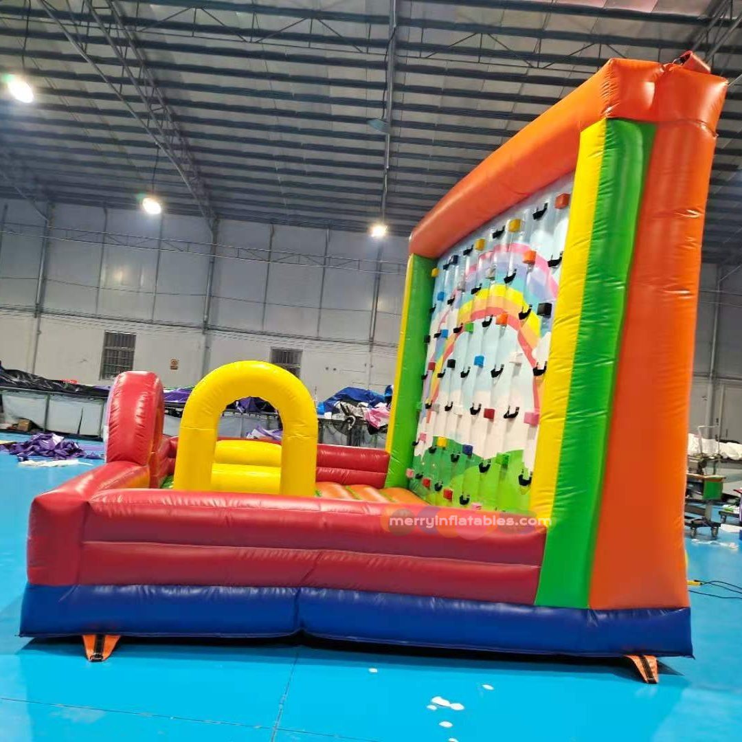 climbing wall rainbow3