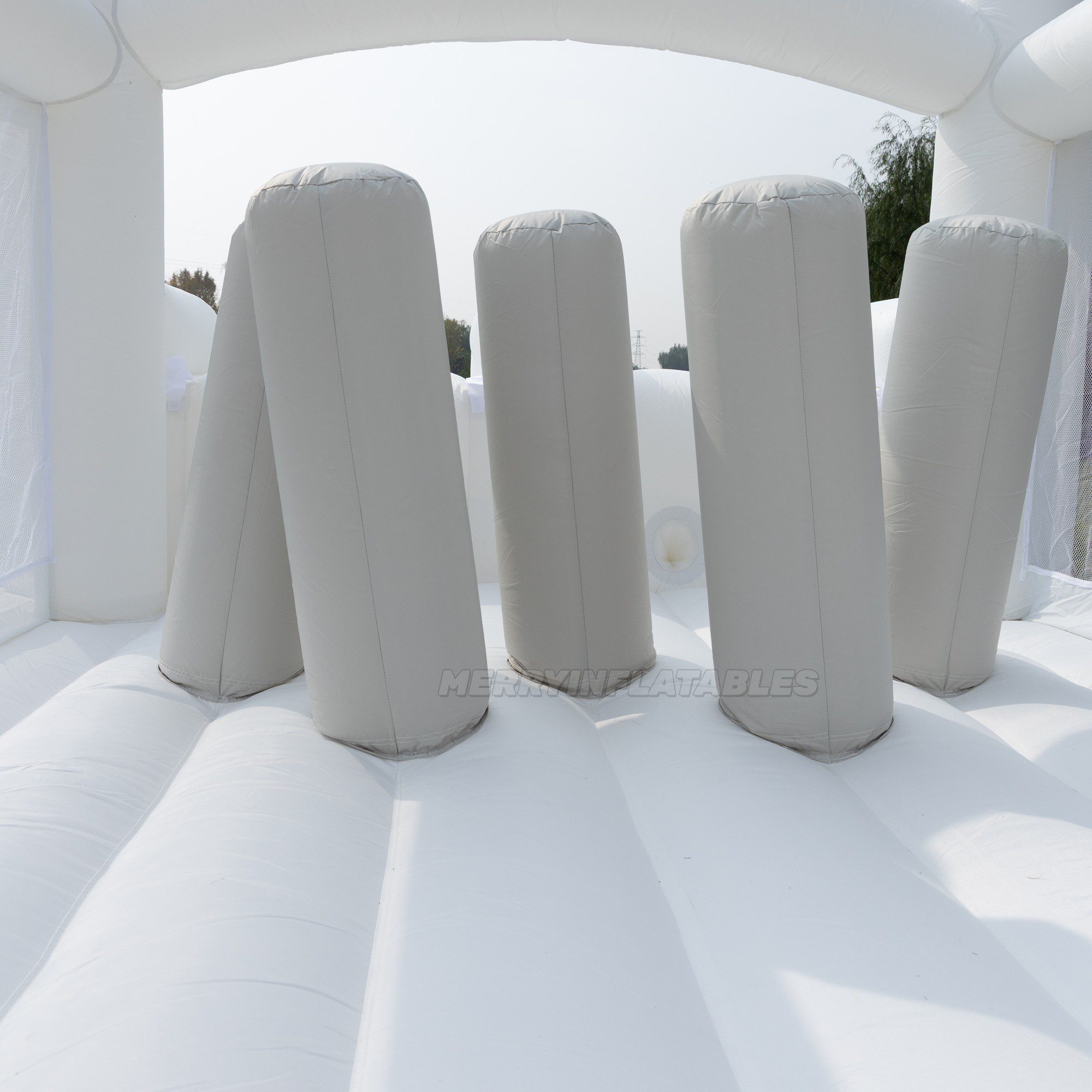 white obstacles 8