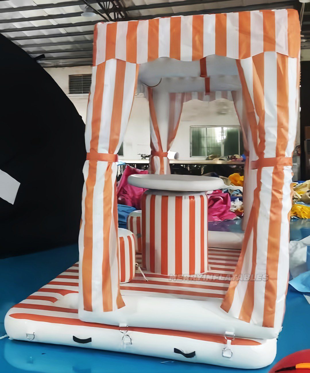 Giant Cabana 10