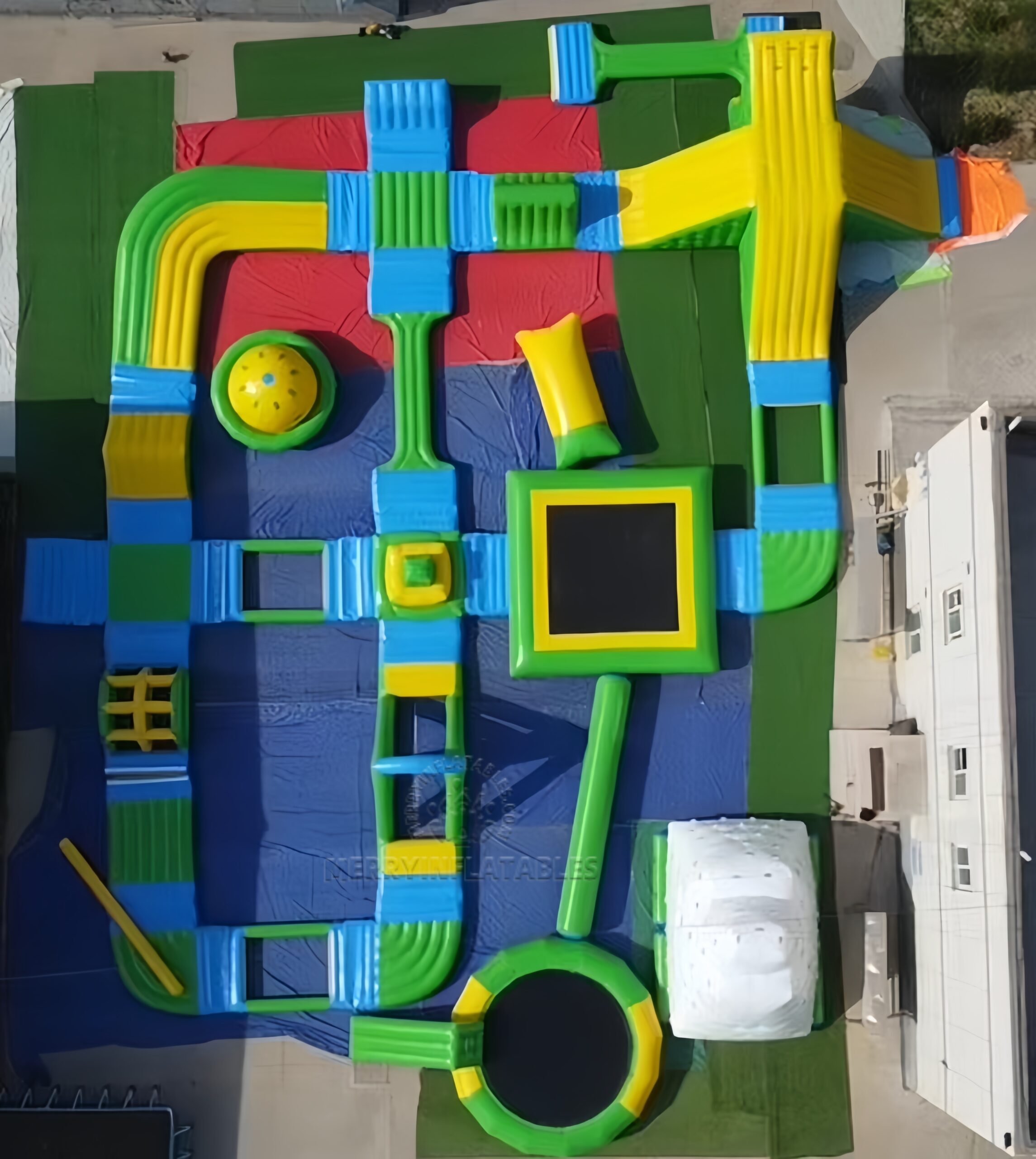 water park 35x205